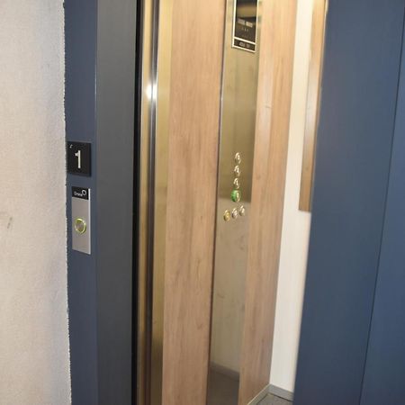 Alleanza, Balcon De La Maestranza 塞维利亚 外观 照片