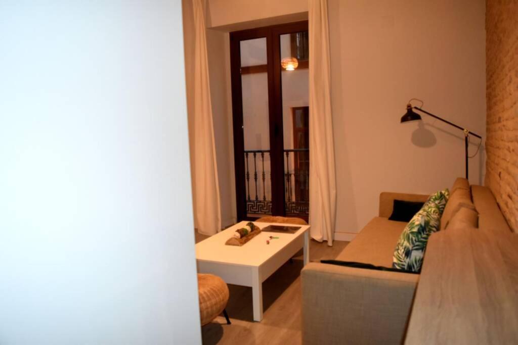 Alleanza, Balcon De La Maestranza 塞维利亚 外观 照片